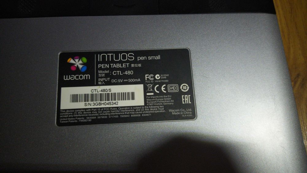 Графический планшет wacom intuos pen с пером.