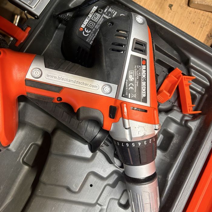 Black @ Decker wkrętarki 14,4V