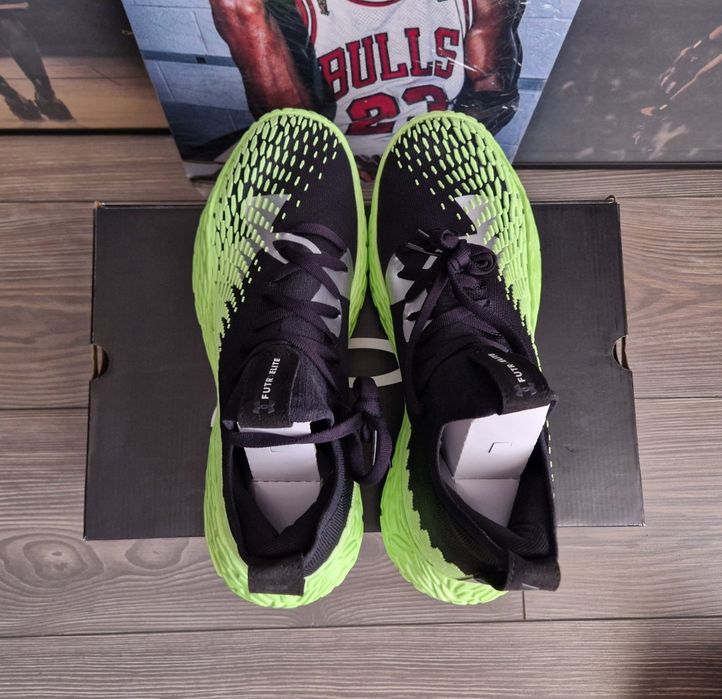 Under Armour FUTR X Elite roz. 45