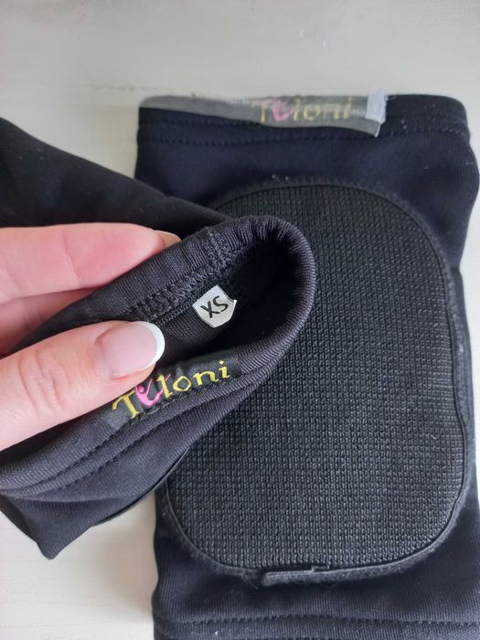 Дитячі Напівчешки шкіряні Lider. Наколінники Tuloni xs для танців.