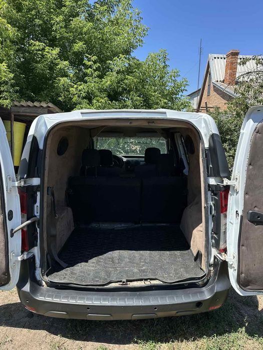 Продам Renault Dokker