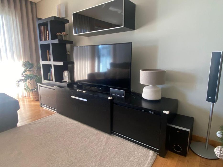Movel de Tv em Carvalho wengué
