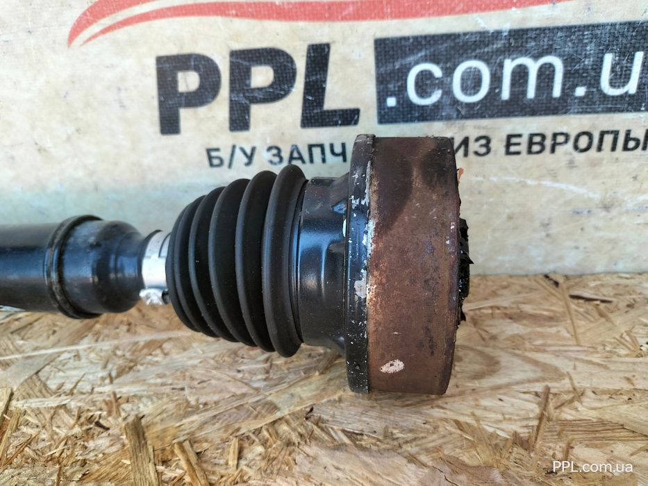 VW Jetta V 05-11 1.6 B 8V Golf V Полуось передняя правая граната ШРУС