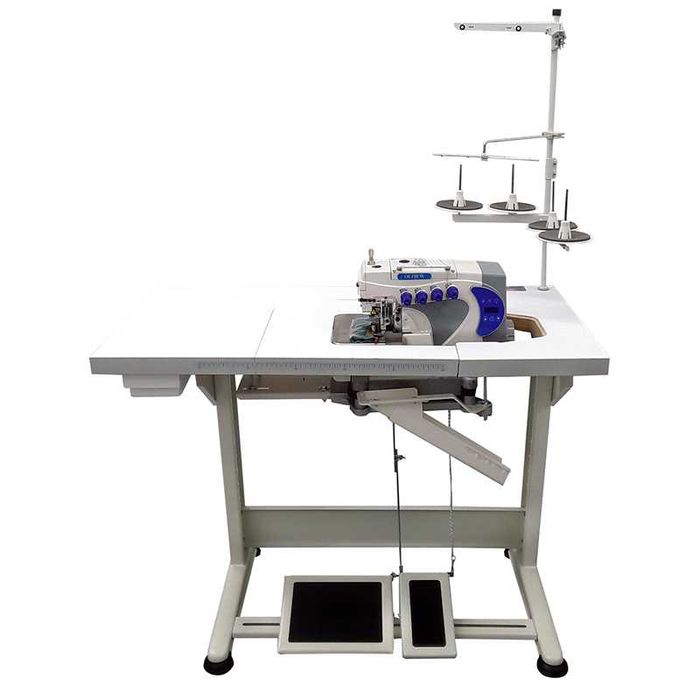 Maszyna do szycia Owerlok 4-nitkowy z silnikiem servo 230v ,OLD C2-4