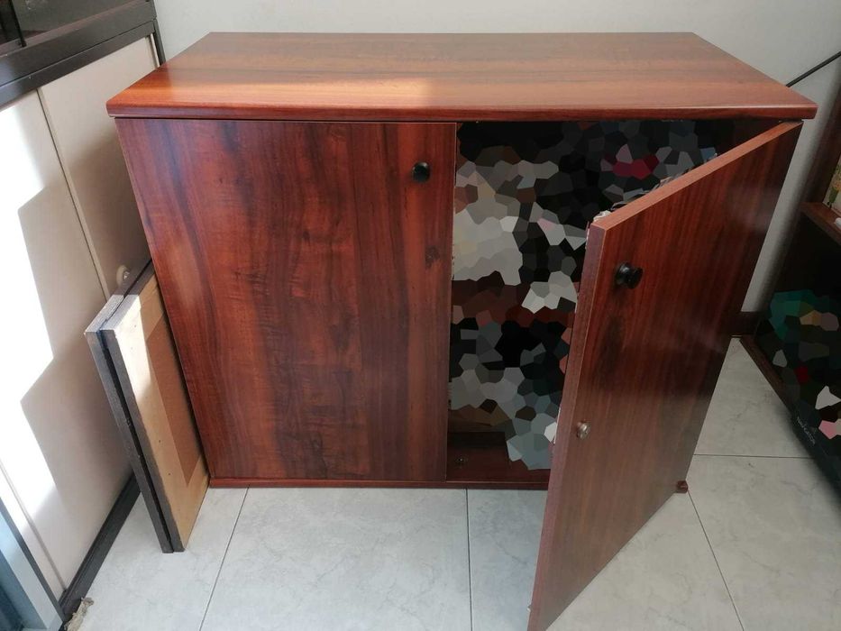 2 consolas de prateleira com porta para escritório ou casa