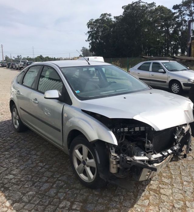 Ford Focus II 1.6 TDCi 110cv 5P 2005 - Para Peças