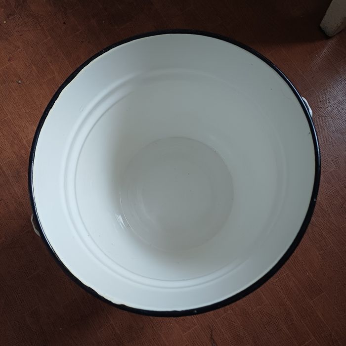 Виварка поливана