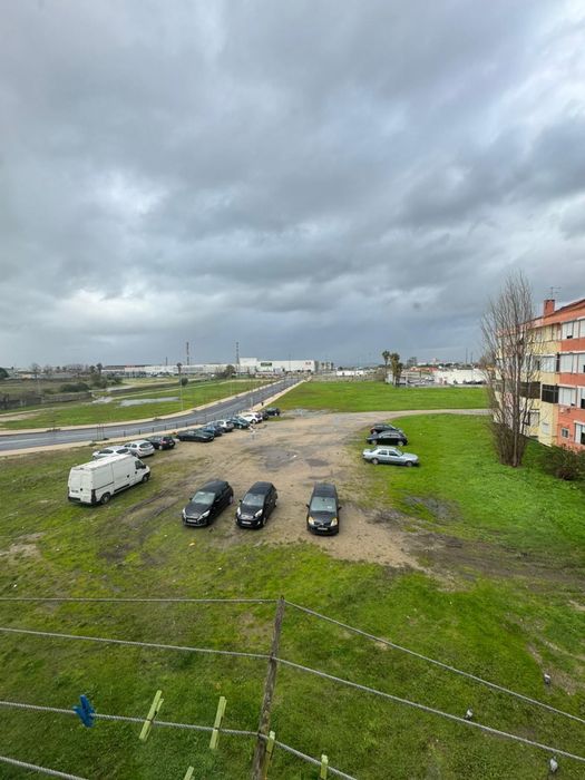 Arrendo apartamento T2