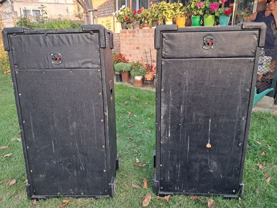 Корпуса колонок під 15 динамік