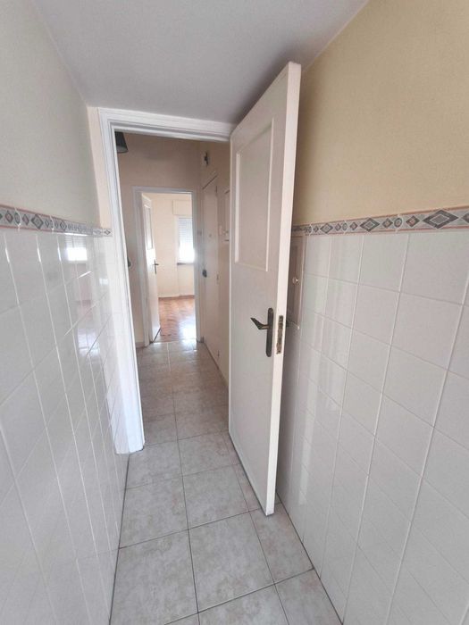 T2 com Excelente Localização no Centro de Odivelas – Ótima Oportunidade