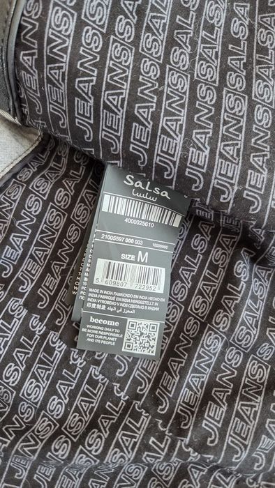 Casaca de pele verdadeira  da salsa  M