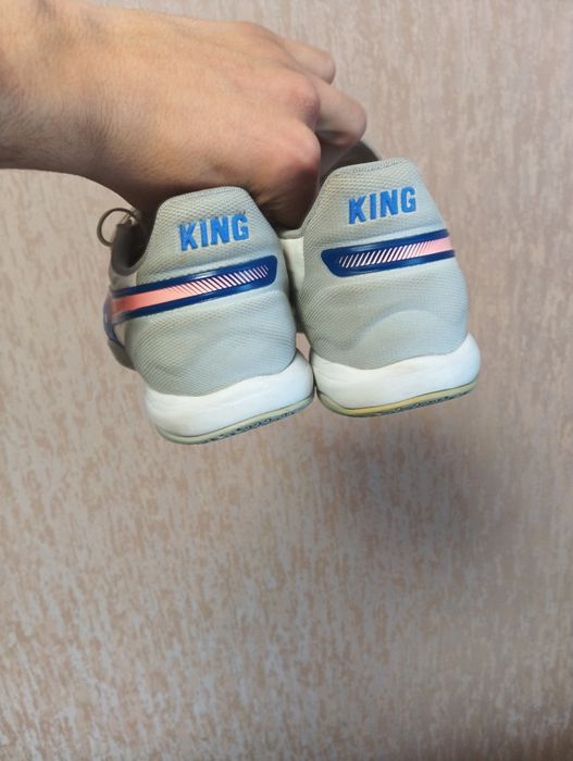 Футзалки (Puma King Match IT) 42р . 26,5см.стан 8/10