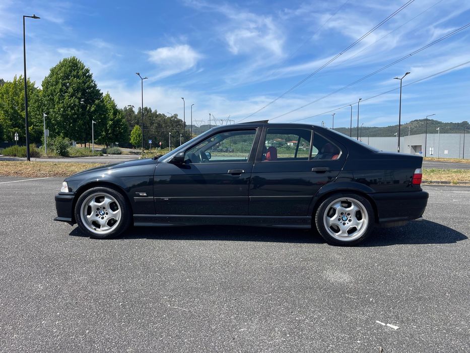 BMW M3 3.2L E36 Sedan (1996)