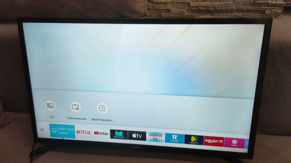 Телевізор smart Samsung ue32t4500