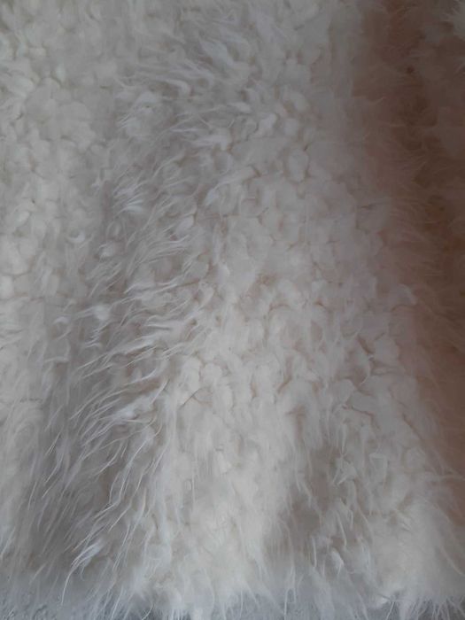 Krótka kremowa włochata gruba bluza oversize, Tu, r. XS/M