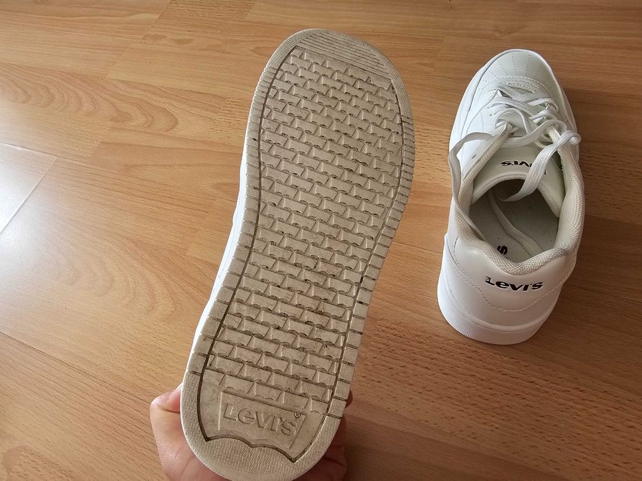 Buty Levi's Paige 38(24cm) białe