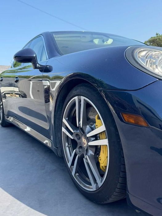 Porsche Panamera 4.8 Turbo PDK 500cv
