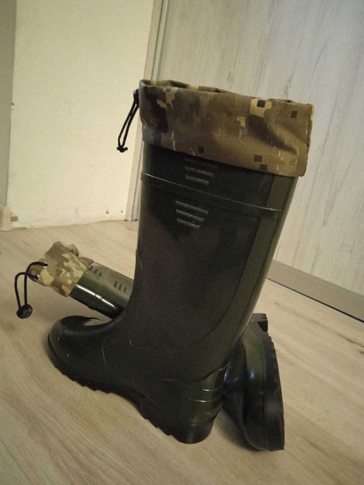 Чоботи чоловічі військові нові