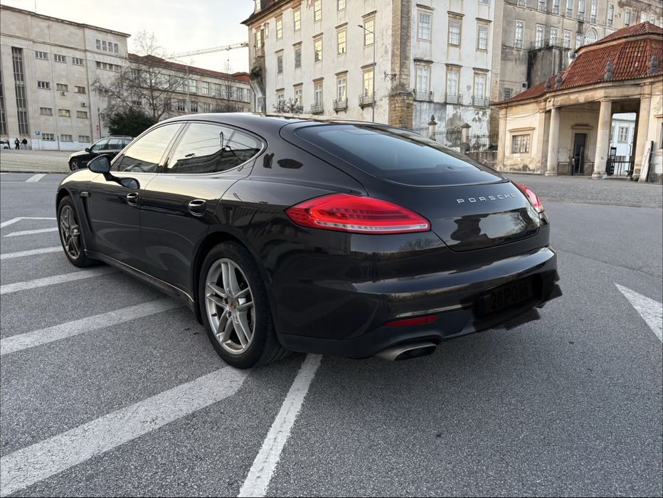 Porsche Panamera Nacional