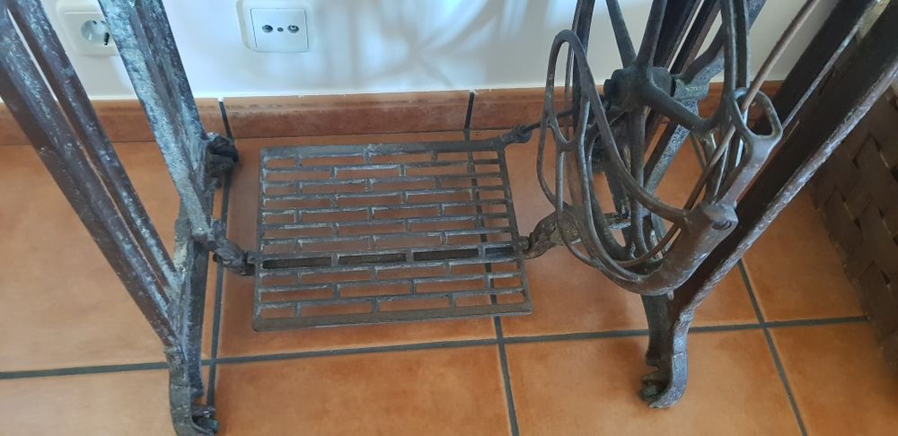 Máquina de costura Husqvarna