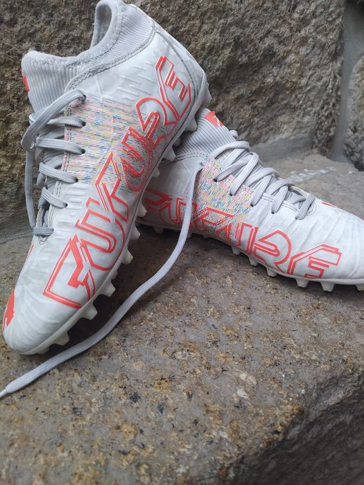 Vendo Chuteiras Puma/Nike