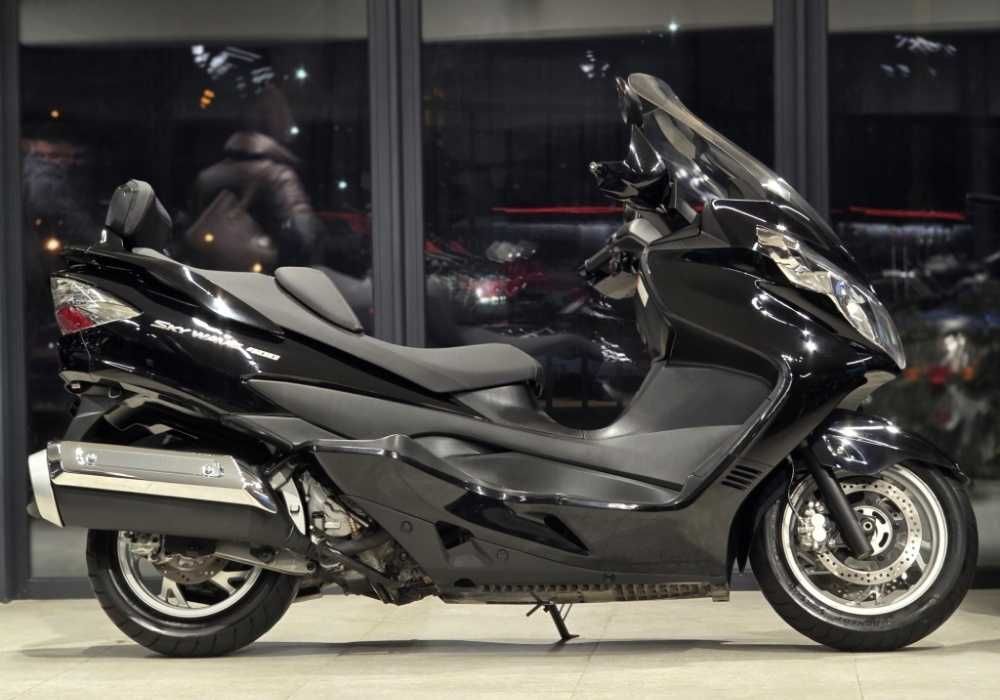 Максі-скутер Suzuki Skywave 400-CK44A 2008 Пробіг: 26 409 км ідеал