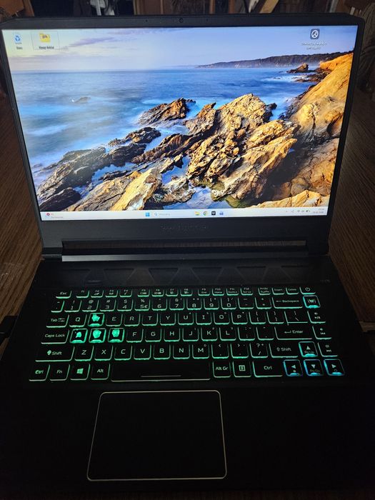 Acer Predator Triton 500 pt515-51 RTX 2080 i7/16Gb Ram/ 1Tb SSD