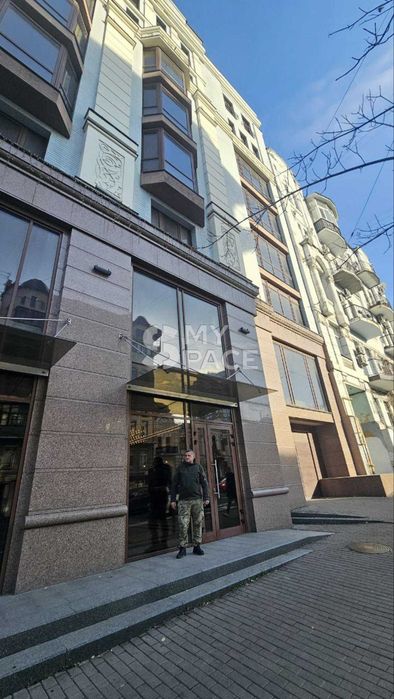 Найвигідніша ТОП Саксаганського 78 ЖК Патріарх Холл Граф Толстой Центр