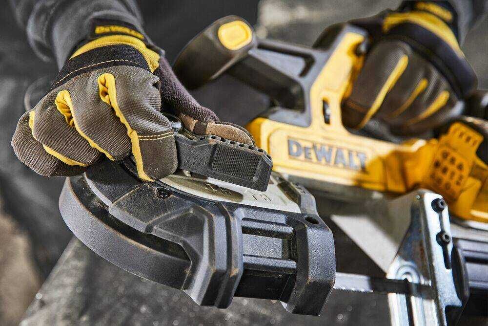 DeWALT DCS378N  Пилка стрічкова акумуляторна безщіткова каркас