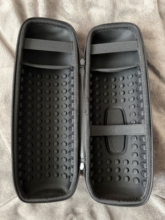 Продам JBL  Charge 5