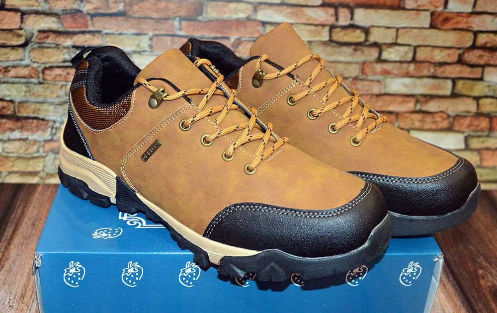 89 zł - Wyjątkowa oferta promocyjna! Męskie buty trekkingowe : 42