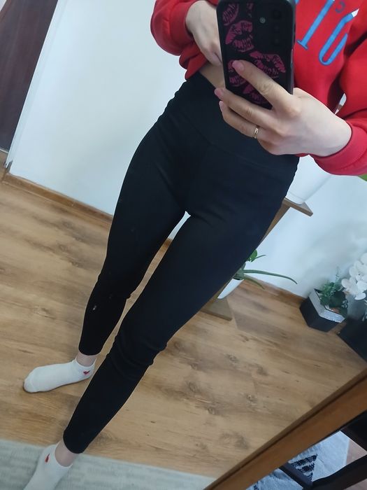 Legginsy z efektem push uP r.S czarne