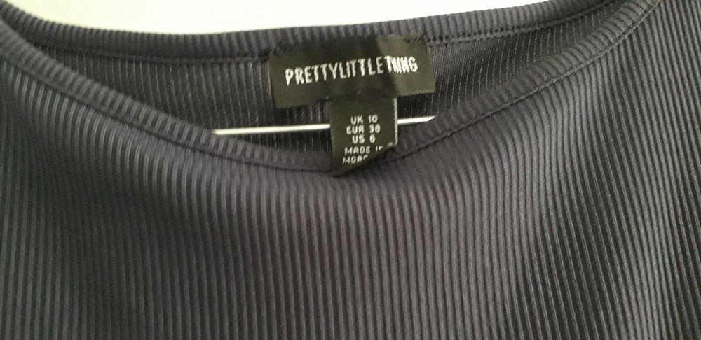 Vestido azul, de verão, em canelado fino