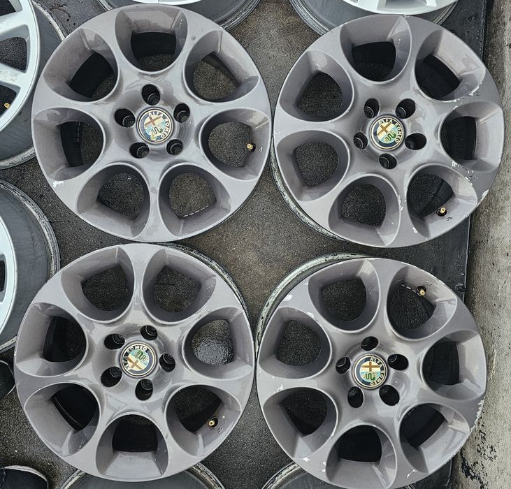 Jogo jantes usadas Alfa Romeo originais em 16