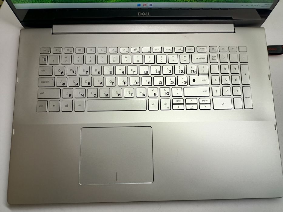Огромный сенсорный 17.3 Dell Inspiron 7791 2in1 i7-10510U/16GB/512gSSD