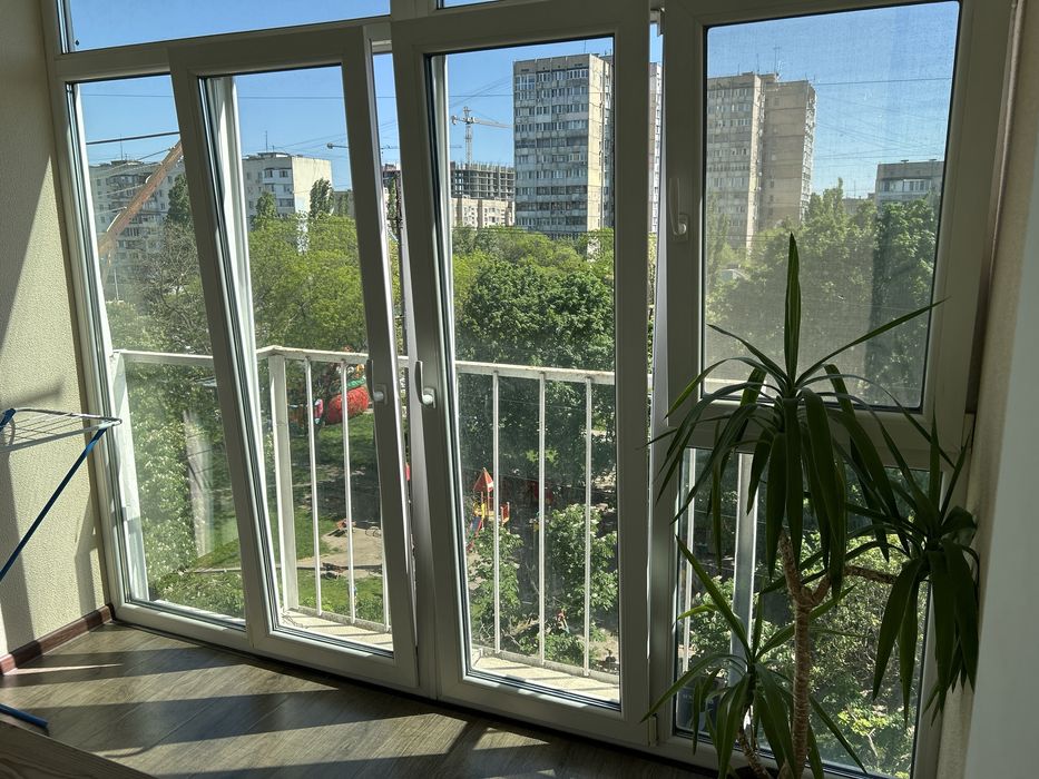 Ак . Глушко  2х комн Ярослава Мудрого  Панорама