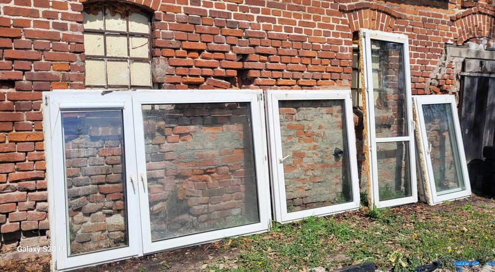 Okna z demontażu Pcv . parapety