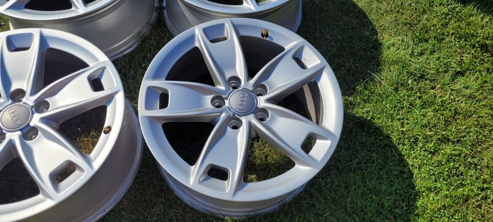 17" Audi 5x112 A3 Golf Skoda Volkswagen Seat Oryginalne