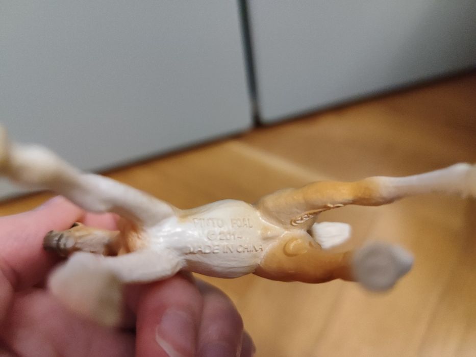 Figurka konia collecta źrebię pinto