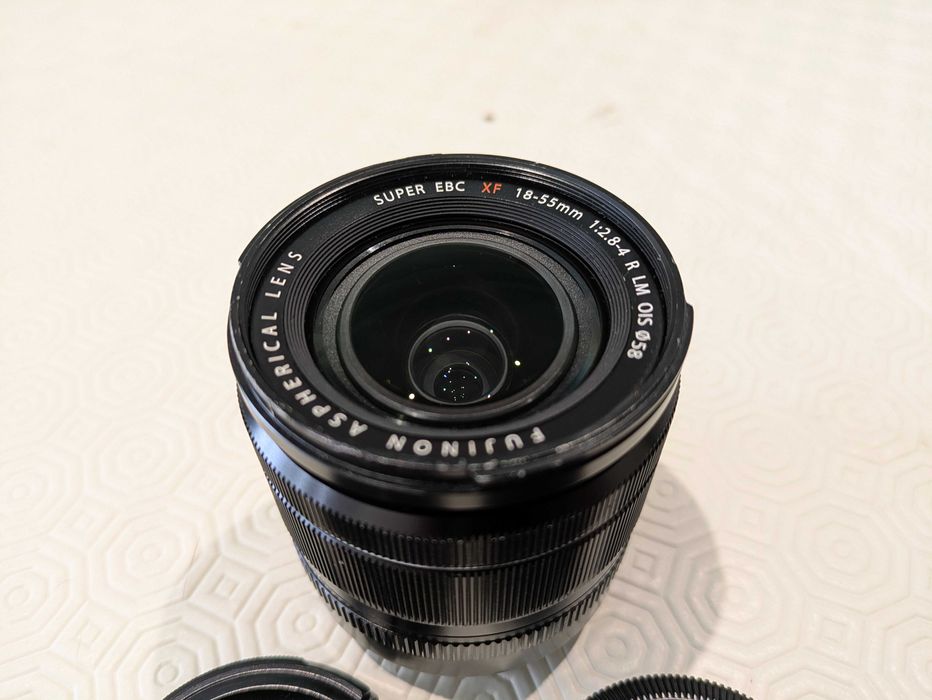 Fujifilm XF 18-55mm f/2.8-4 R LM OIS