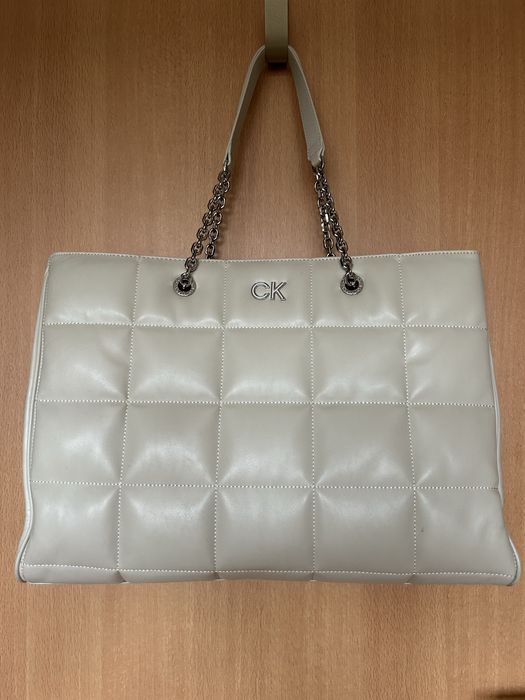 Torba beżowo-popielata na ramię Calvin Klein