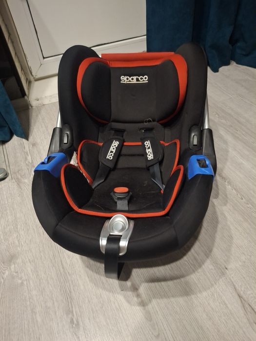 Автокрісло 0-9кг