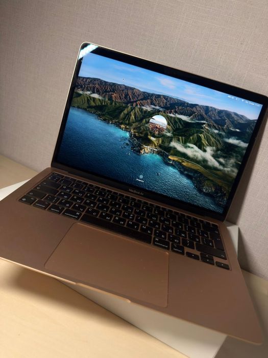 MacBook Air M1 256 ГБ