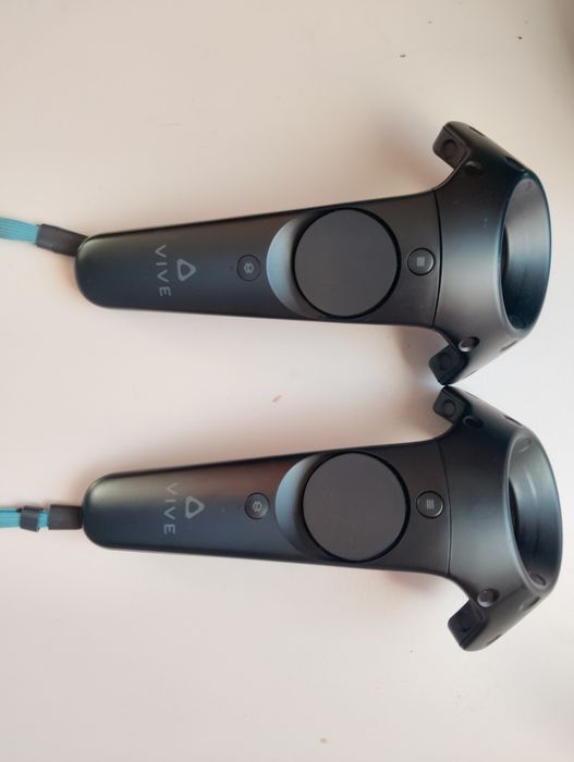 Full Kit HTC Vive 1-го поколения в отличном состоянии + Аксессуары