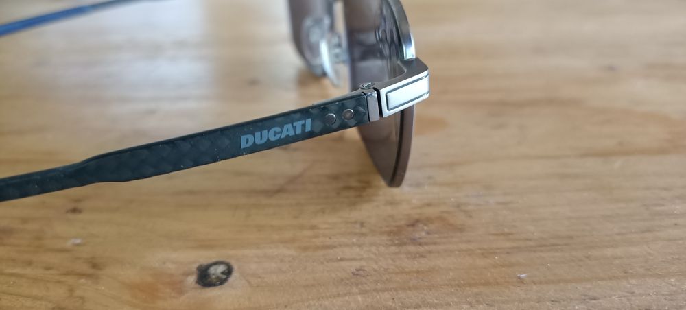 Okulary przeciwsłoneczne Ducati