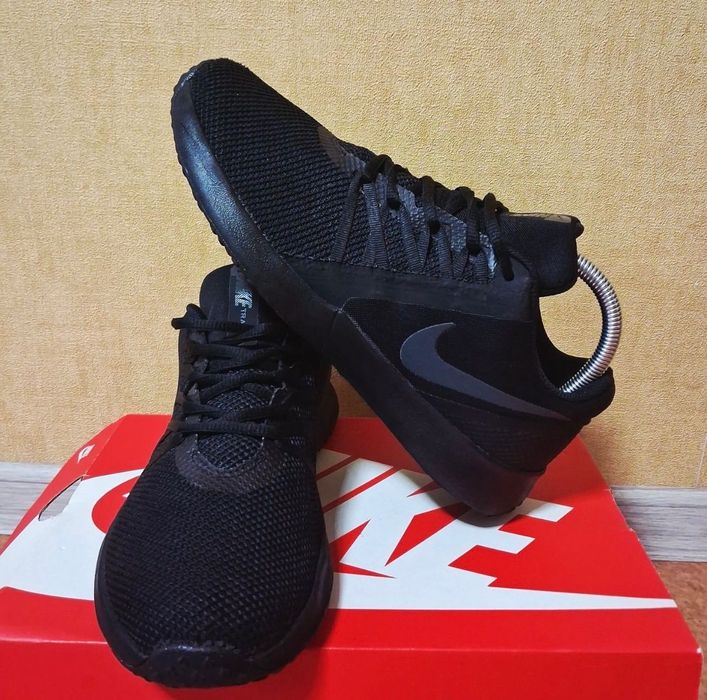 Кросівки  Nike.