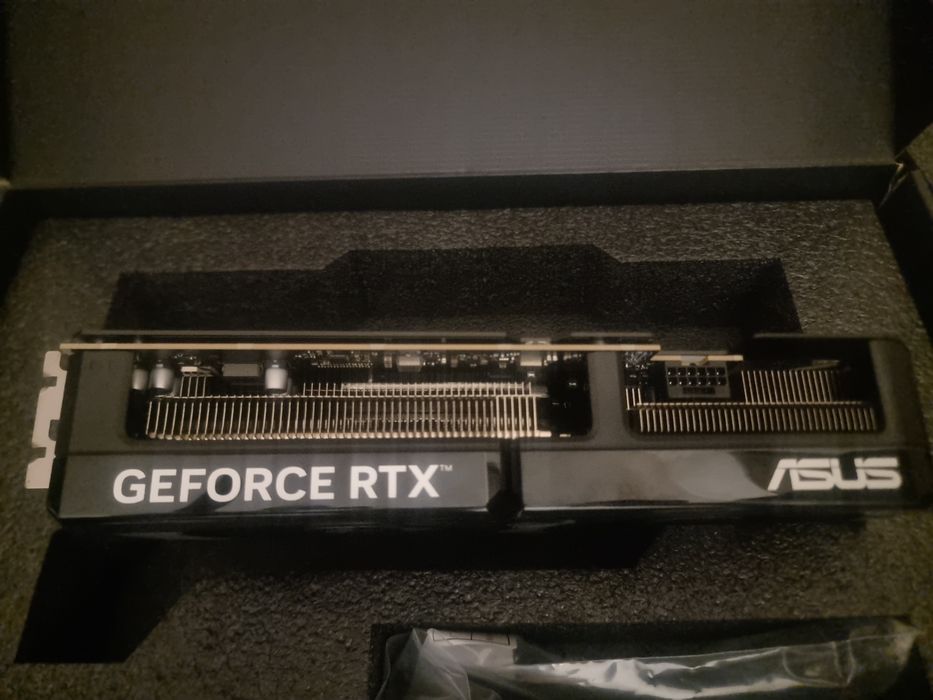 Nvidia Rtx 5070 nova com garantia