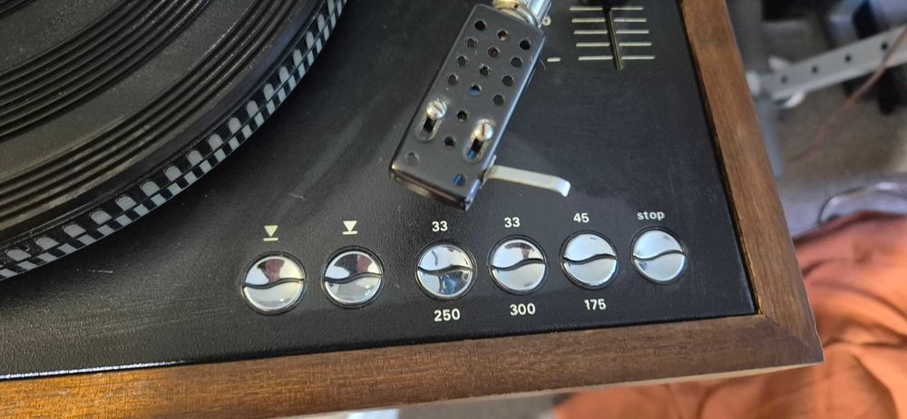 Gramofon Unitra  DANIEL 1100 FS  po serwisie nowa wkładka