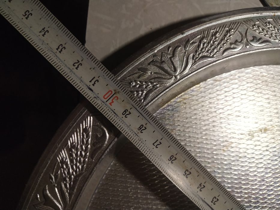 Поднос алюминий ссср 2 шт 1 лотом