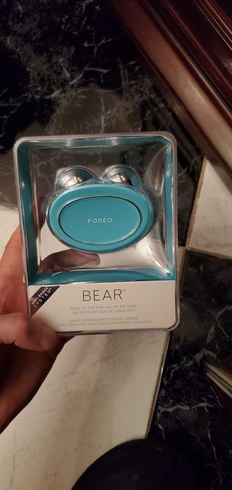 FOREO BEAR Novo, selado, com garantia